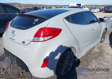 2013 Hyundai Veloster Mix z USA, uszkodzony, nr VIN KMHTC6AD5DU131668
